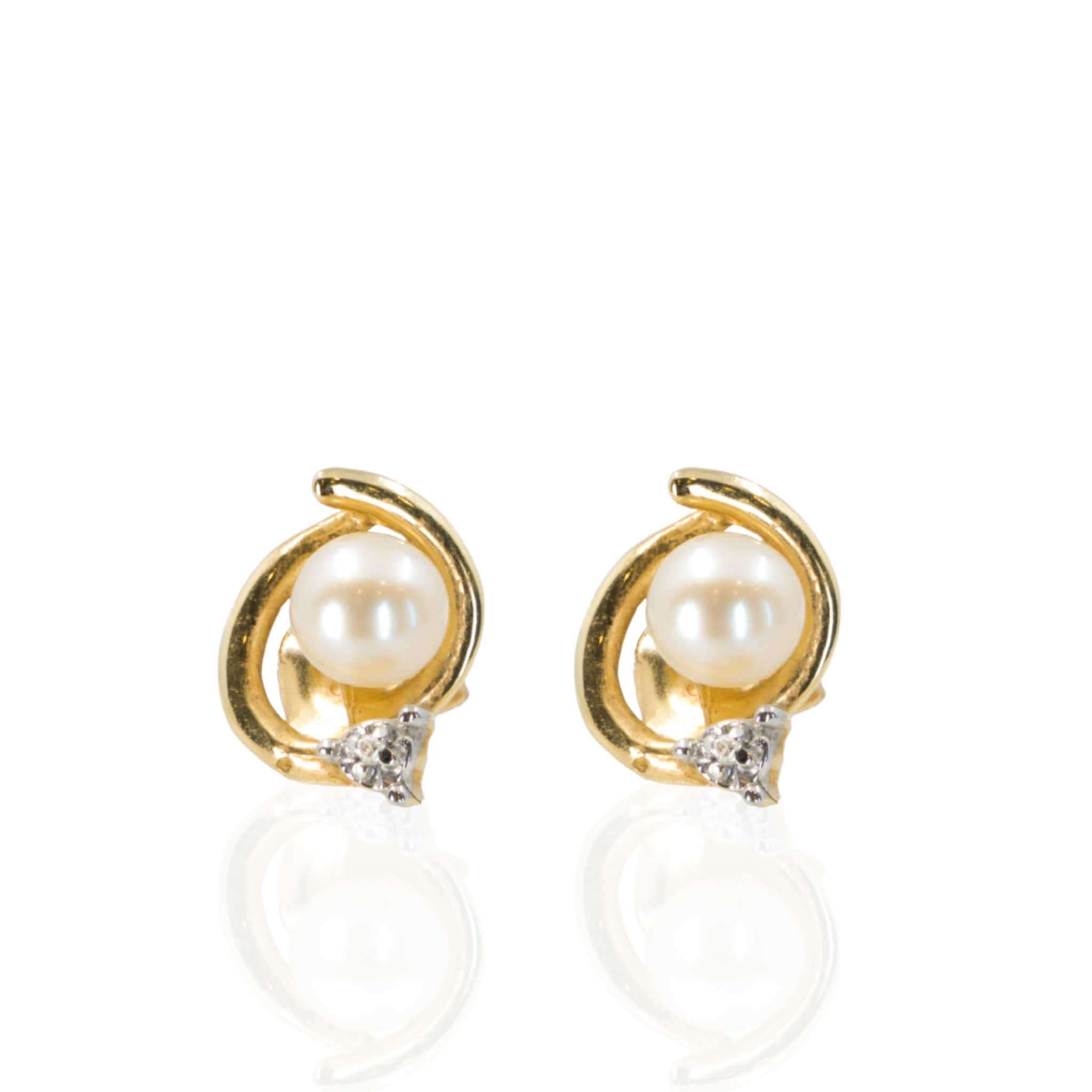 10K Yellow Gold | Classic Pearl Studs | Diamond Accents