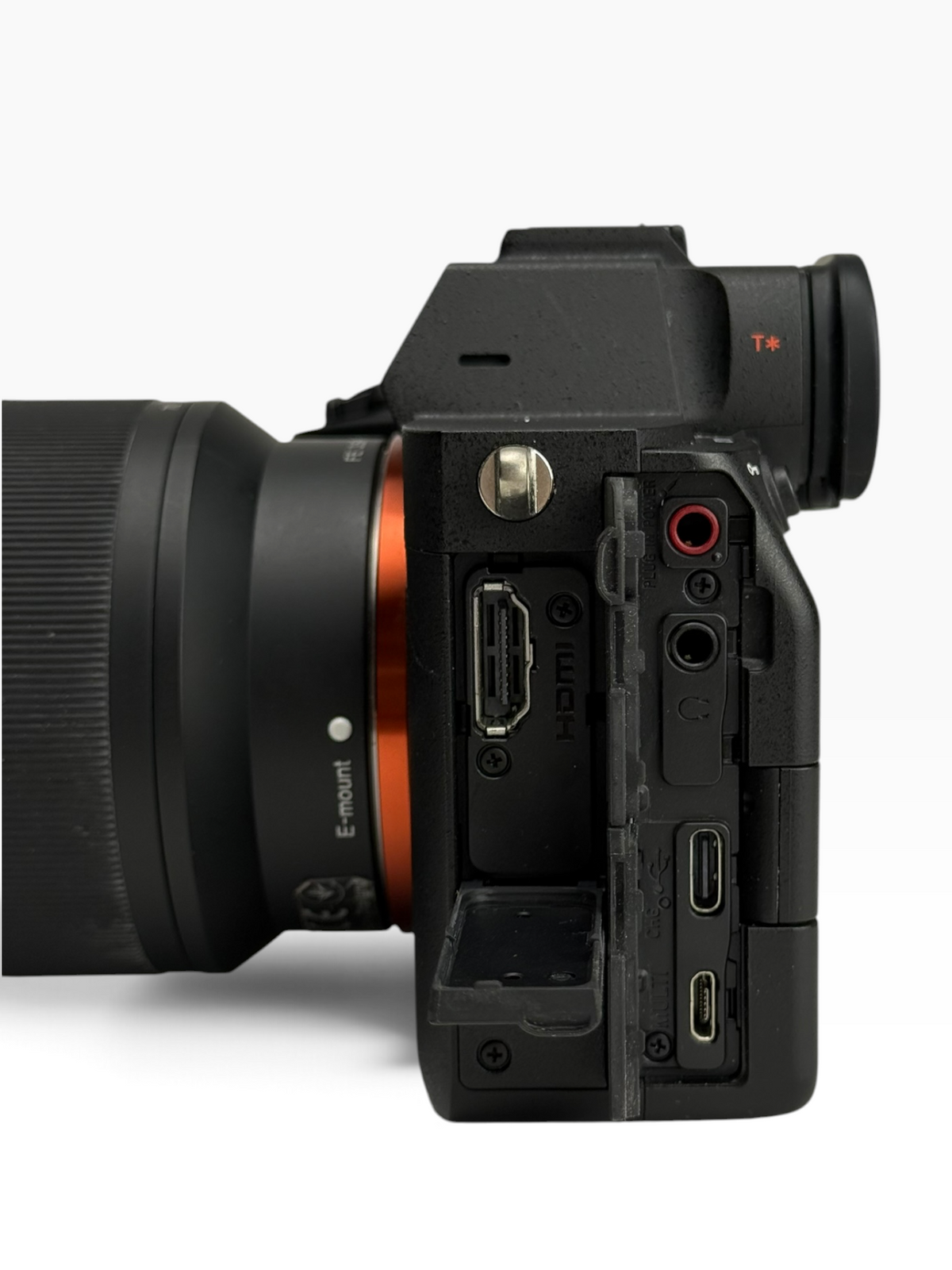 Sony Alpha a7 IV ILCE-7M4 w/ FE 28-70mm Lens
