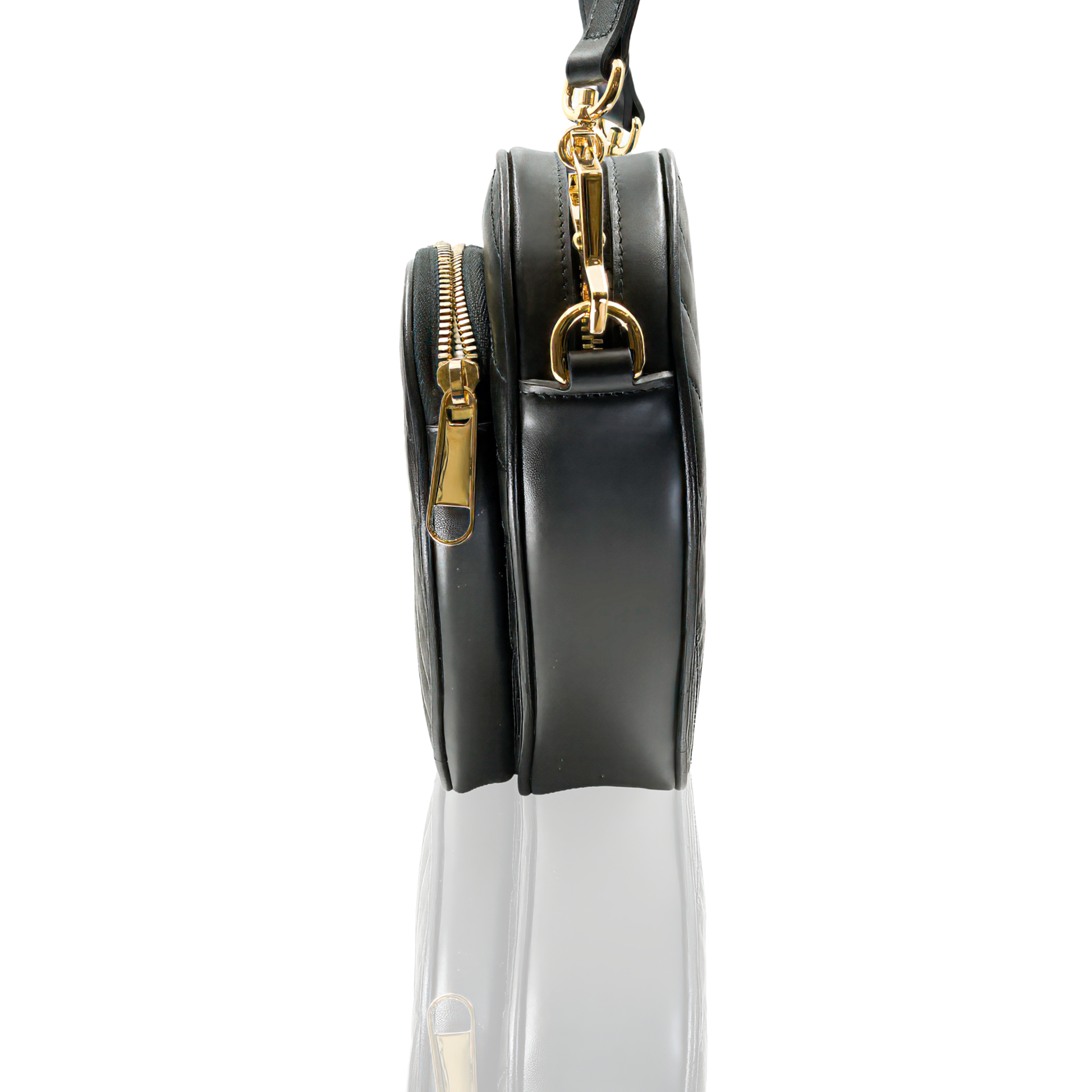 Gucci |  Interlocking G Heart Shaped Shoulder Bag